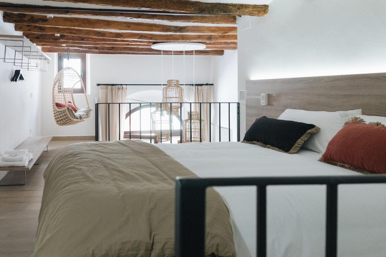 Apartaments La Rambla - Licorella - 4 Persones Cornudella de Montsant Bagian luar foto